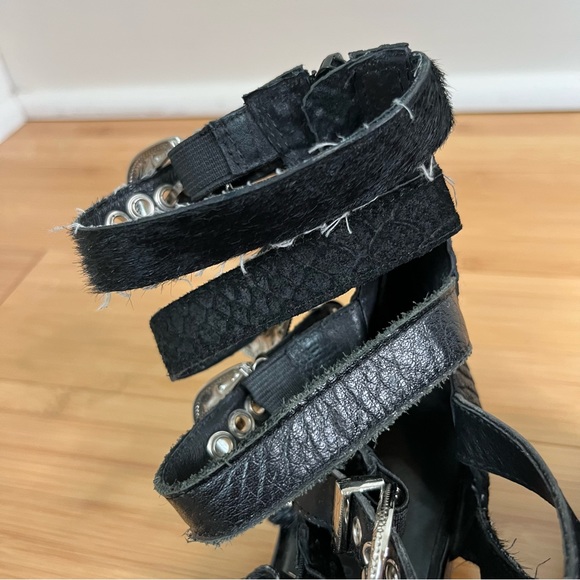 Jeffrey Campbell Psych Multi Buckle Flat Ankle Boots Western Black Suede - 6 - Picture 8 of 16